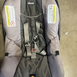 chicco infant car seat with base 