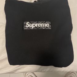 Supreme Bandana box logo Medium 