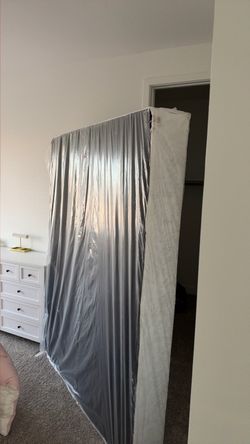 Queen size box spring