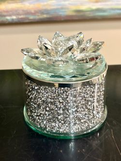 Beautiful Glass Container with Crushed Diamonds 4” NEW
