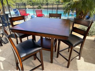 Counter Height Dining Table with 4 Chairs