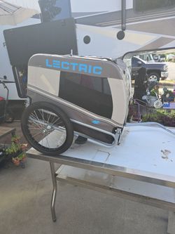 PET TRAILER  LECTRIC BIKE.
