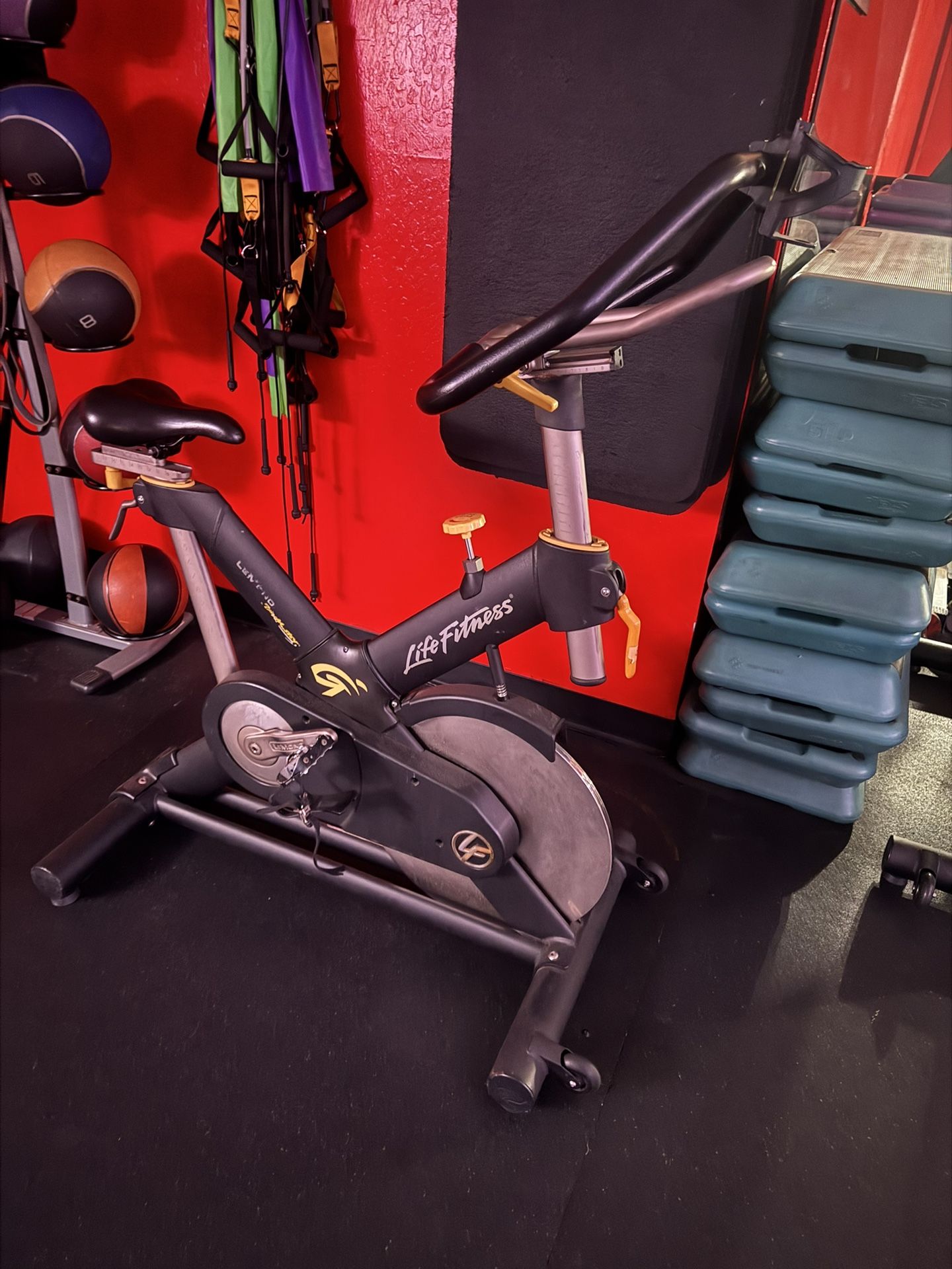 Life fitness spin Bike
