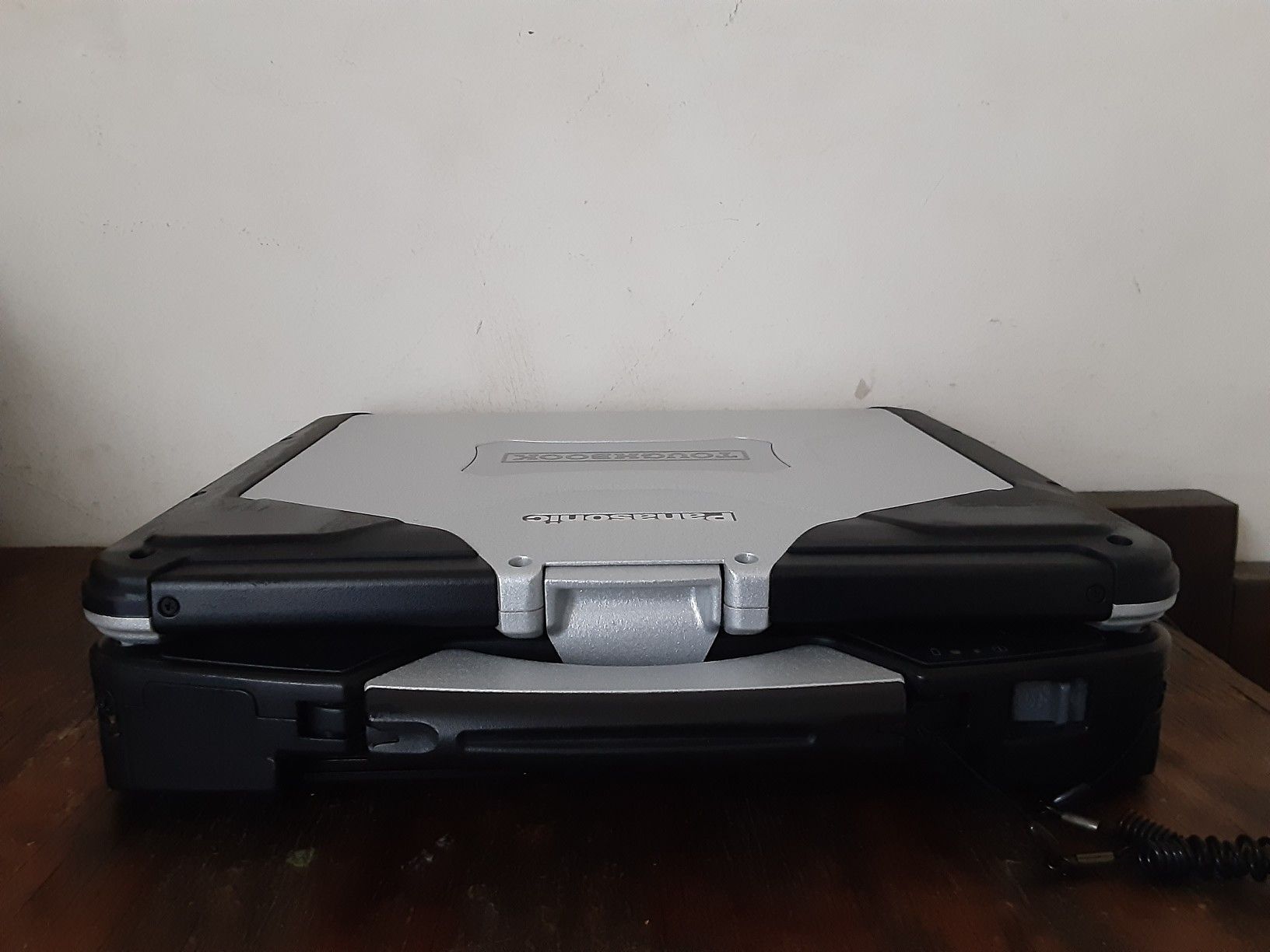 Nice Panasonic ToughBook CF-31 MK4 i5-3340M 500GB 4GB Windows 10