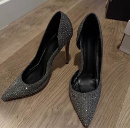 Sparkly Cinderella heels sizes:7