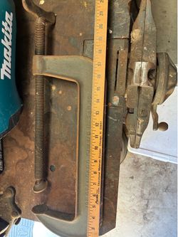 Large Clamps x2