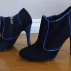 Suede Ankle Boots Zip Sides Blue Patent Trim And Heel - Size 37 (6.5 U.S.)