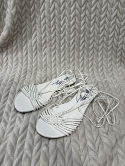 Sandals/ Chanclas