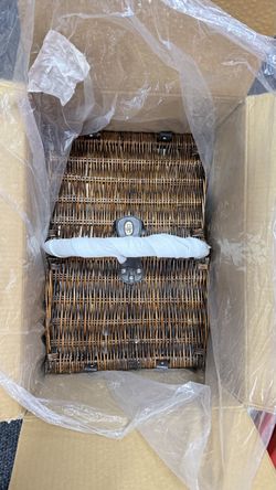 Picnic at Ascot Buckingham Willow Picnic Basket, Brown Wicker/Diamond Orange