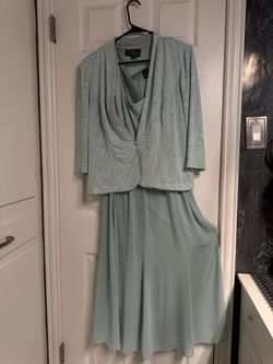 Alex Evenings Two pieces Mint Green Formal Dress with Jacket 18