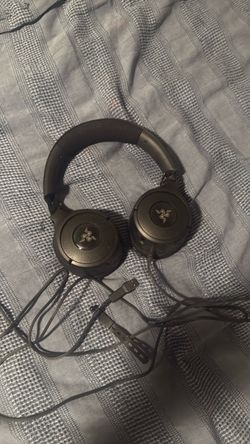 Razer Kraken V4 Gaming Headset PlayStation/PC/Mobile/Switch
