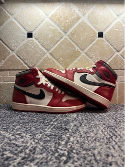 -Jordan 1 “Lost and founds Chicago” -Size 8M  -Used  -Rep box  -Shipping available