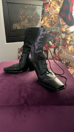 Woman’s Dress Boots - Etienne Aigner