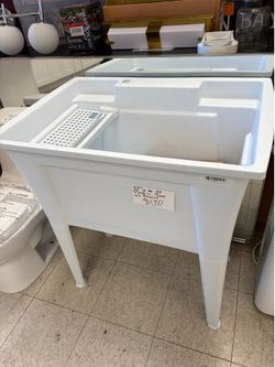 Laundry sink