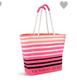 $20 VICTORIA SECRET BEACH BAG!