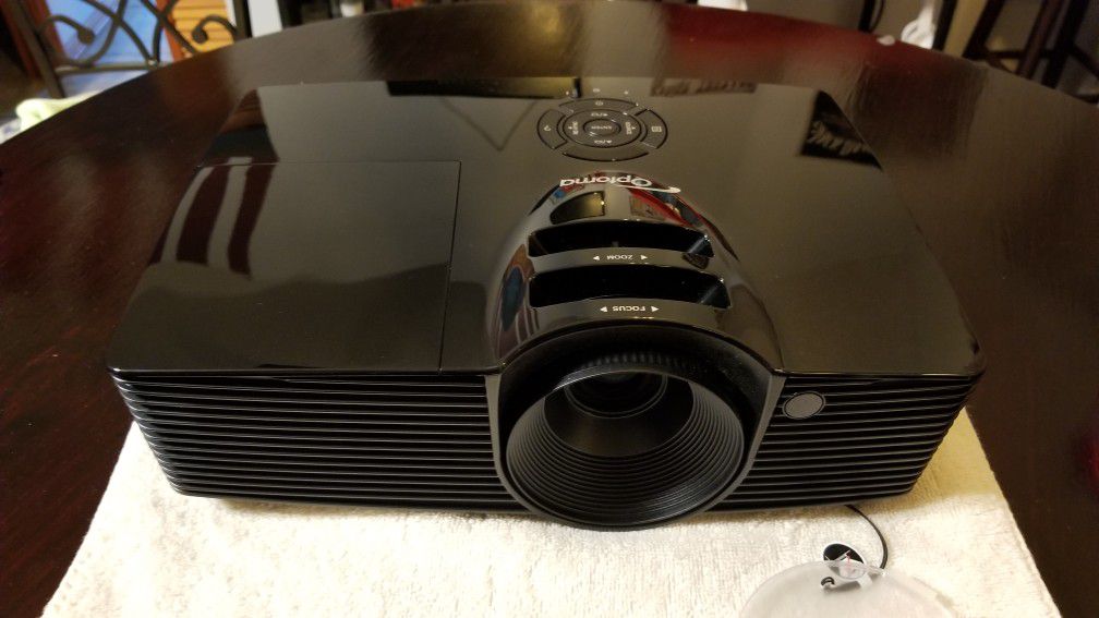 Optima 141x 1080p 3D Home Theater Projector