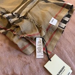 BURBERRY SCARVE 