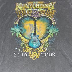 Vintage 2016 Kenny Chesney Spread The Love Tour Size M T-shirt