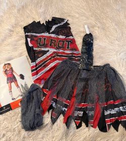Women’s zombie costume