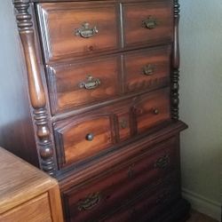 Bunkbed  with Tall Dresser, 1 Twin Mattress 