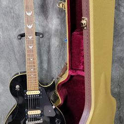 Nice 2010 Dillion DL750 Les Paul Guitar w/Tweed Case!