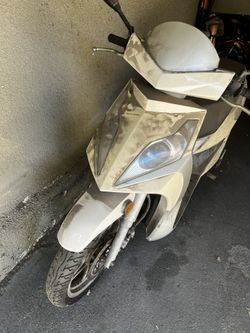 Pacifica scooter 150cc
