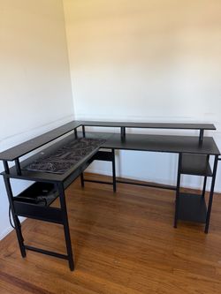 L-shaped Computer Desk – $150