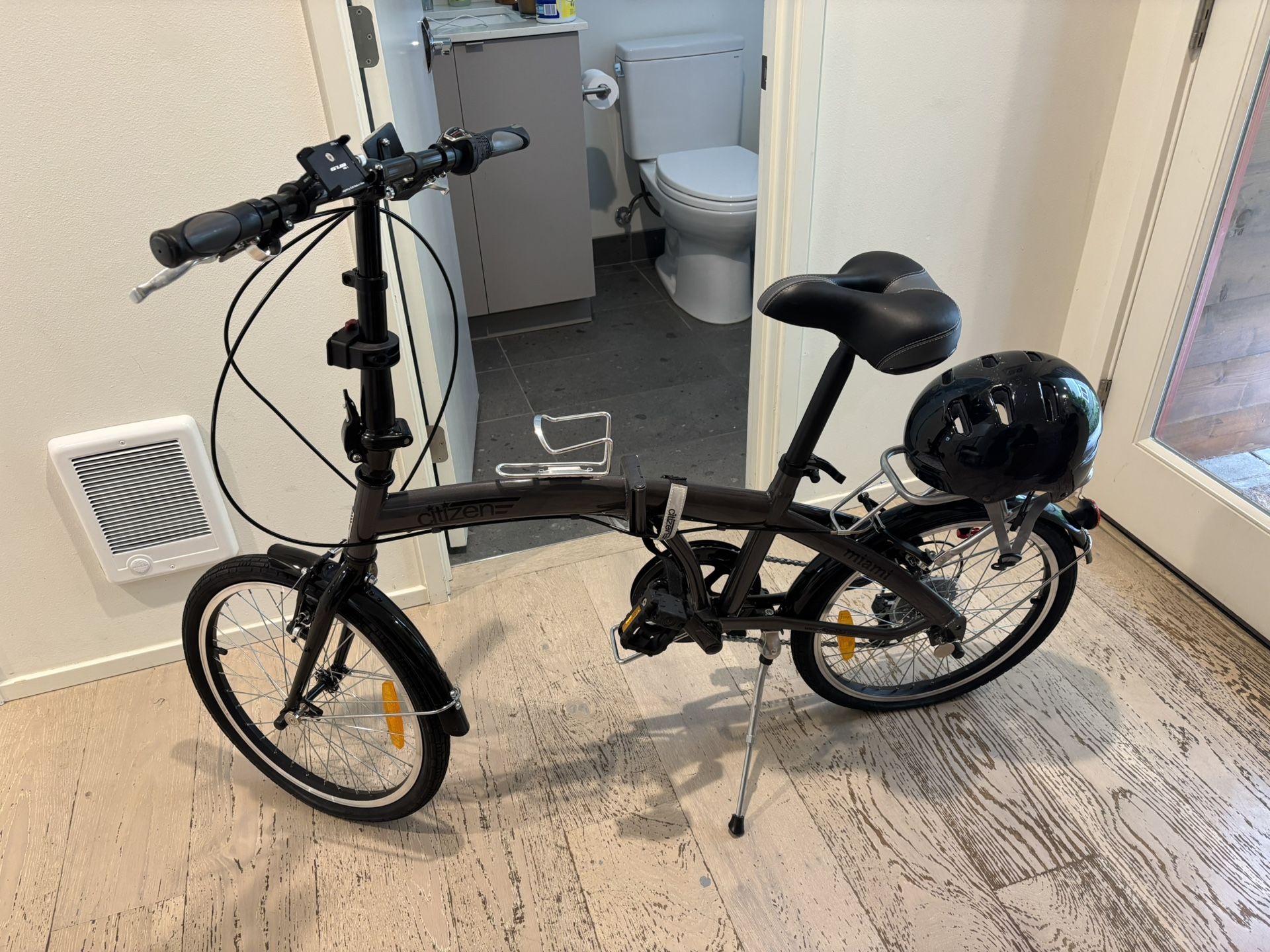 Citizen Folding Bike 20” 6 speed