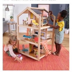 Kid Kraft Doll House - Barely Used