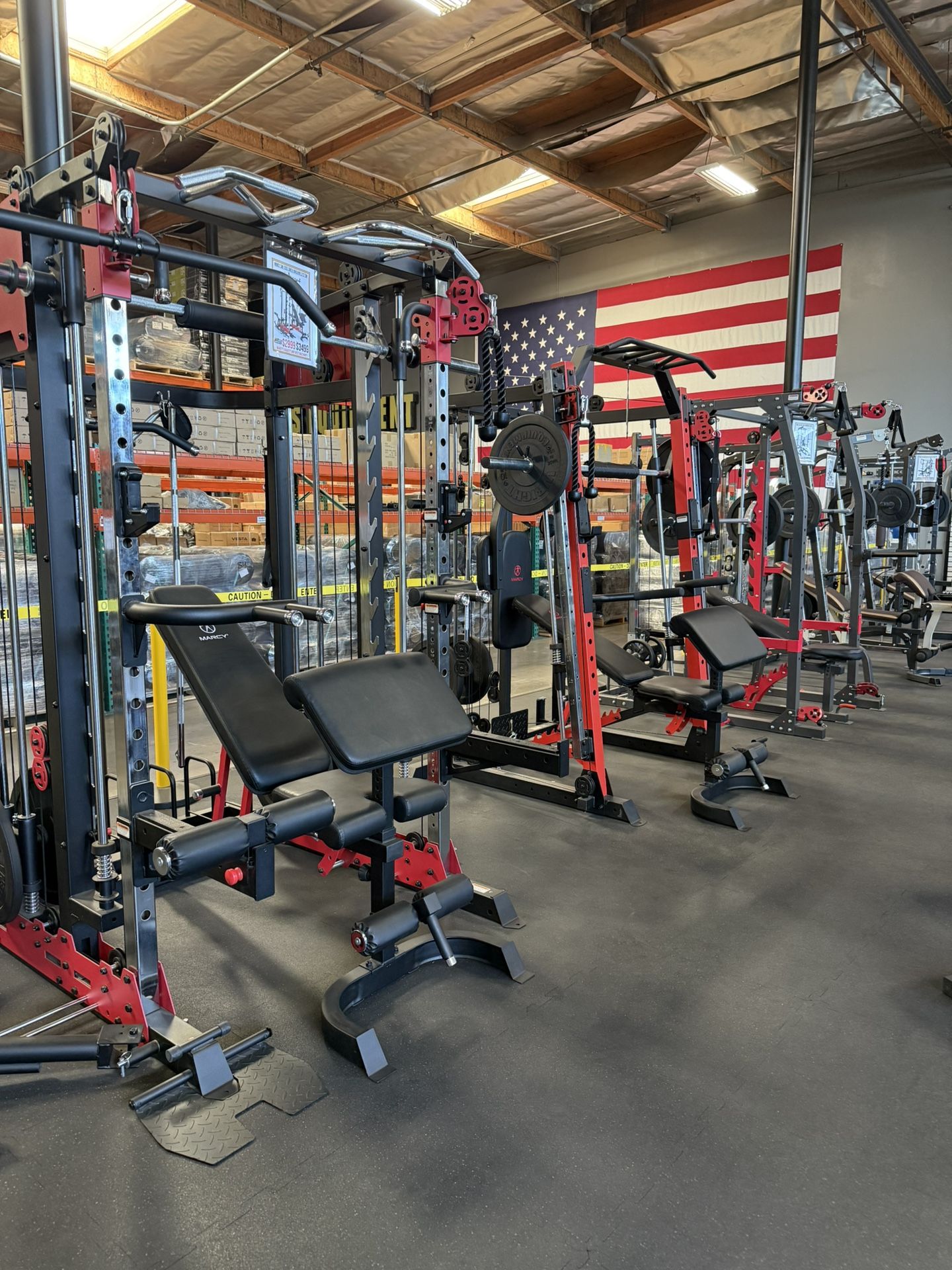 Squat Rack – Home Gym – Power Rack – Smith Machine – Rubber Flooring – Olympic Plates – Dumbbells – Bench – Bar – Kettlebell