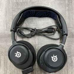 Steel Series Arctis Nova 5 *3708