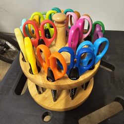 Scrapbook Crafts Scissors & Wood Carousel
