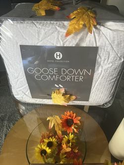 Hotel Collection Goose Down Medium Weight Twin