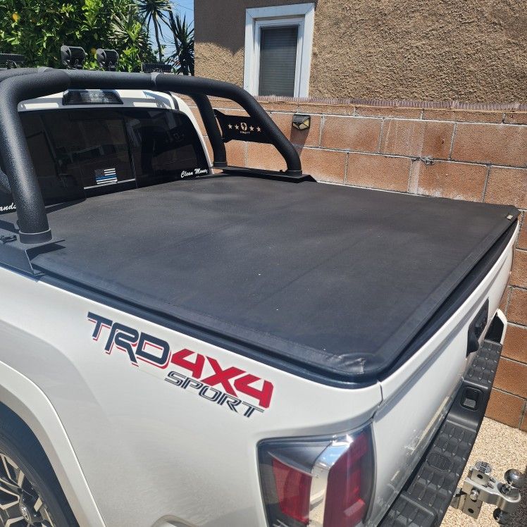 Tacoma Rear Cover in very good condition