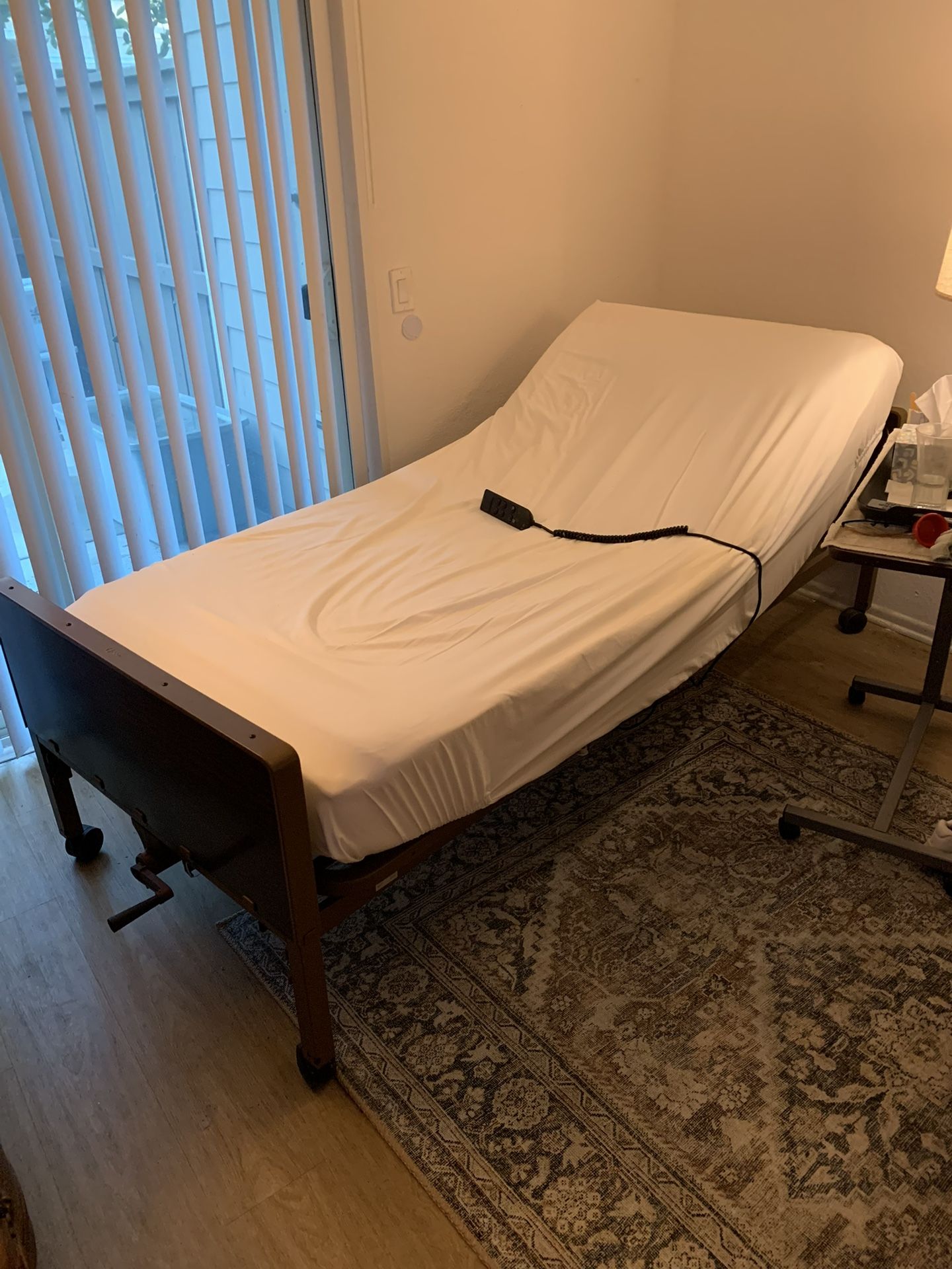 Electric Hospital Bed EX Twin 