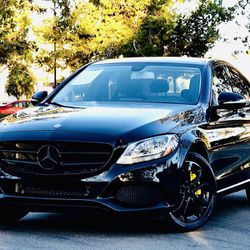 Mercedes Benz C300 Blacked Out 