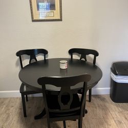 Dining Room Table 