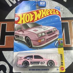 Hot Wheels pink Ford Sierra Cosworth #87 car #Hotwheels