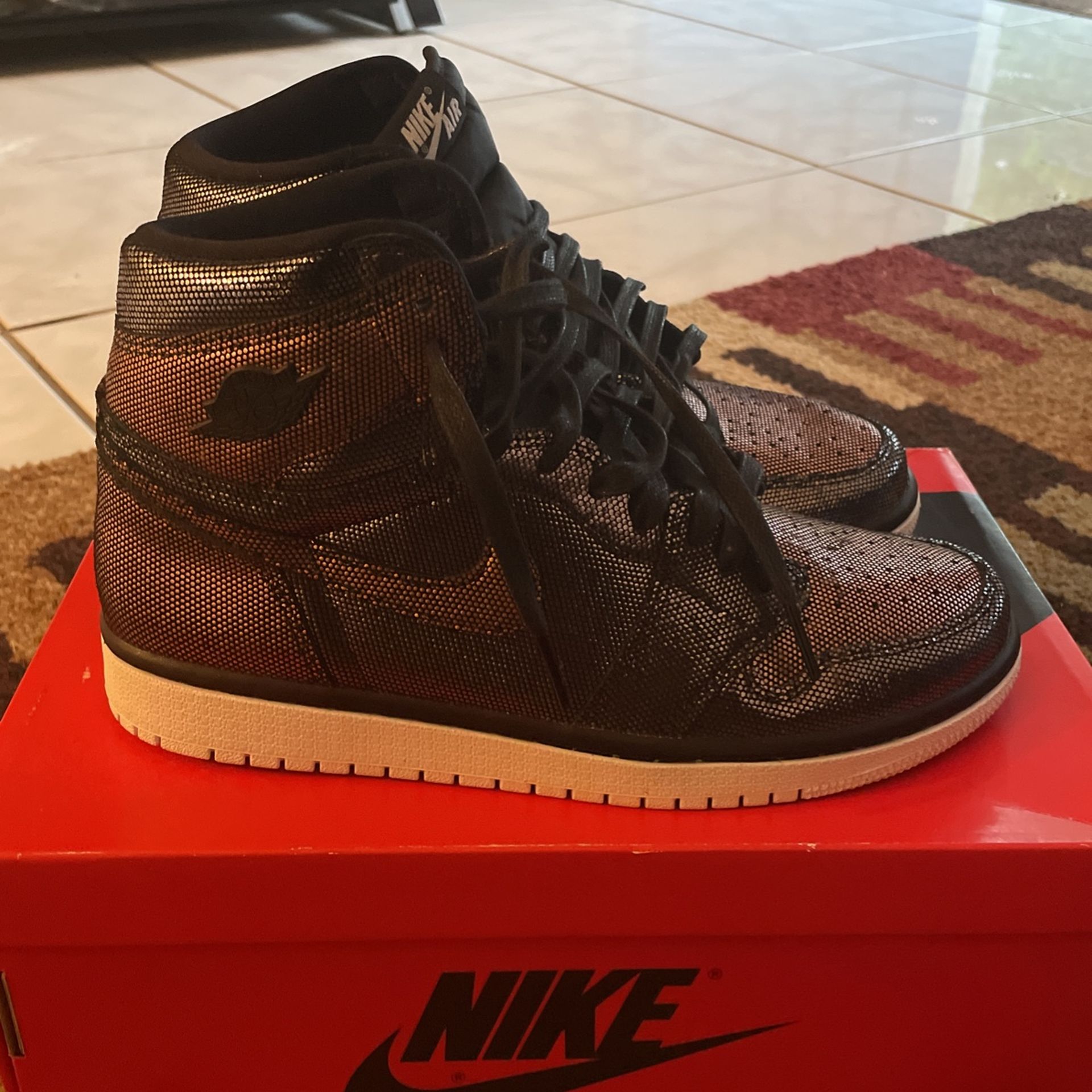 Womens Air Jordan 1 Hi OG Fearless