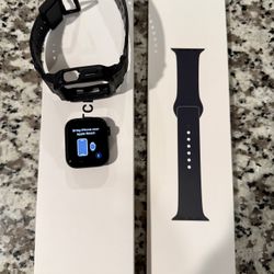Apple Watch SE (2nd Gen) 40mm GPS + Cellular (unlocked) Midnight Aluminum