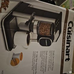 Cuisinart. Coffee Grinder &k- Cup Duel