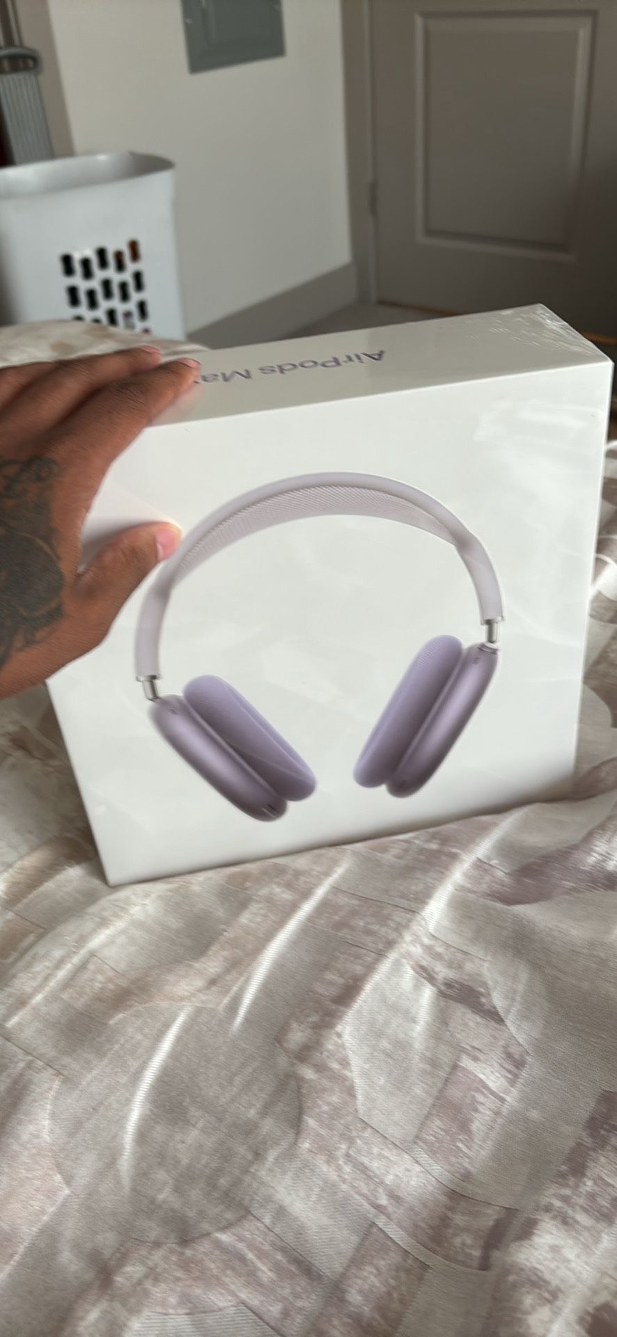AirPods Max (Purple)