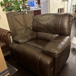 Recliner Chair