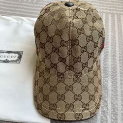 Gucci baseball cap