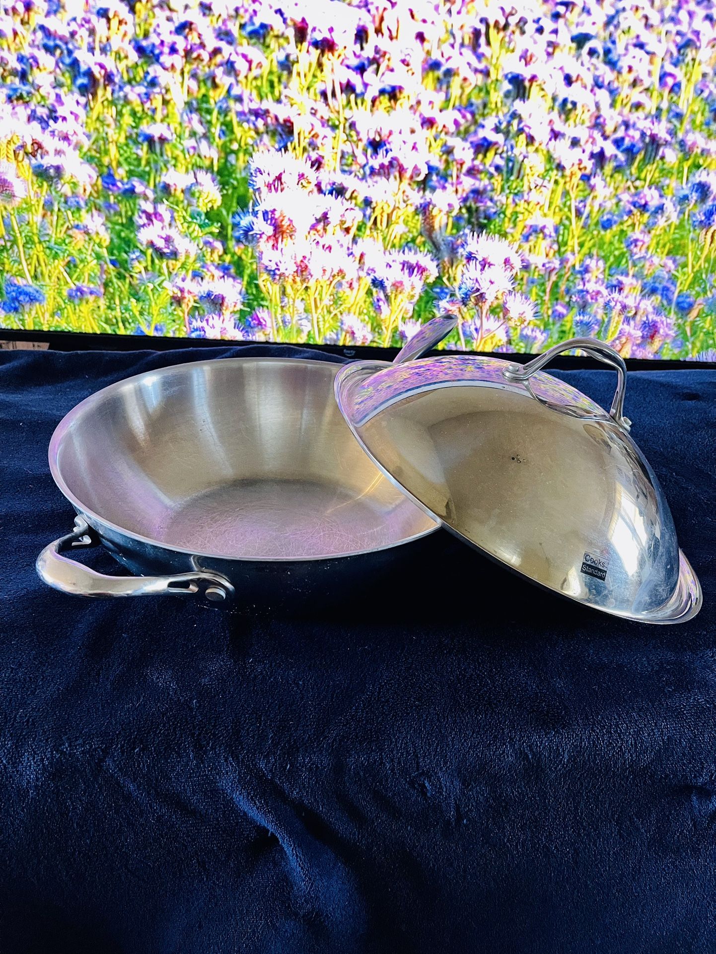 Cooks Standard 02595 Standard Stainless Steel Multi-Ply Clad Wok, 12-Inch with Glass Lid, Silver - Thumbnail 5