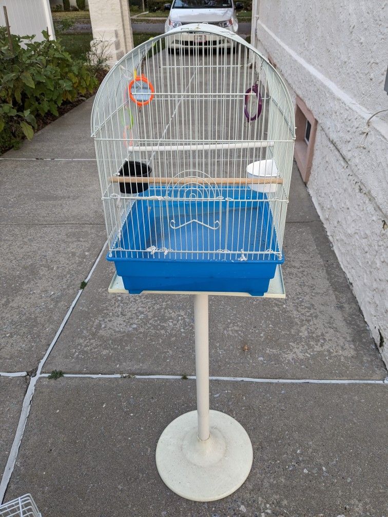 Bird Cage With Stand