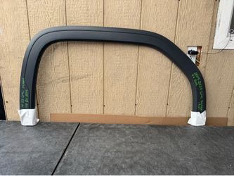 2019 2020 2021 2022 2023 2024 2025 GMC SIERRA 1500 RIGHT REAR SIDE FLARE FENDER OEM USED