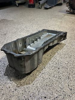 5.7 Hemi oil pan from 2012 Dodge Charger