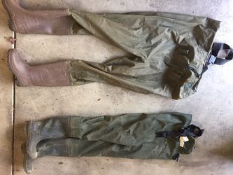 Pro line waders size 10 2 pairs