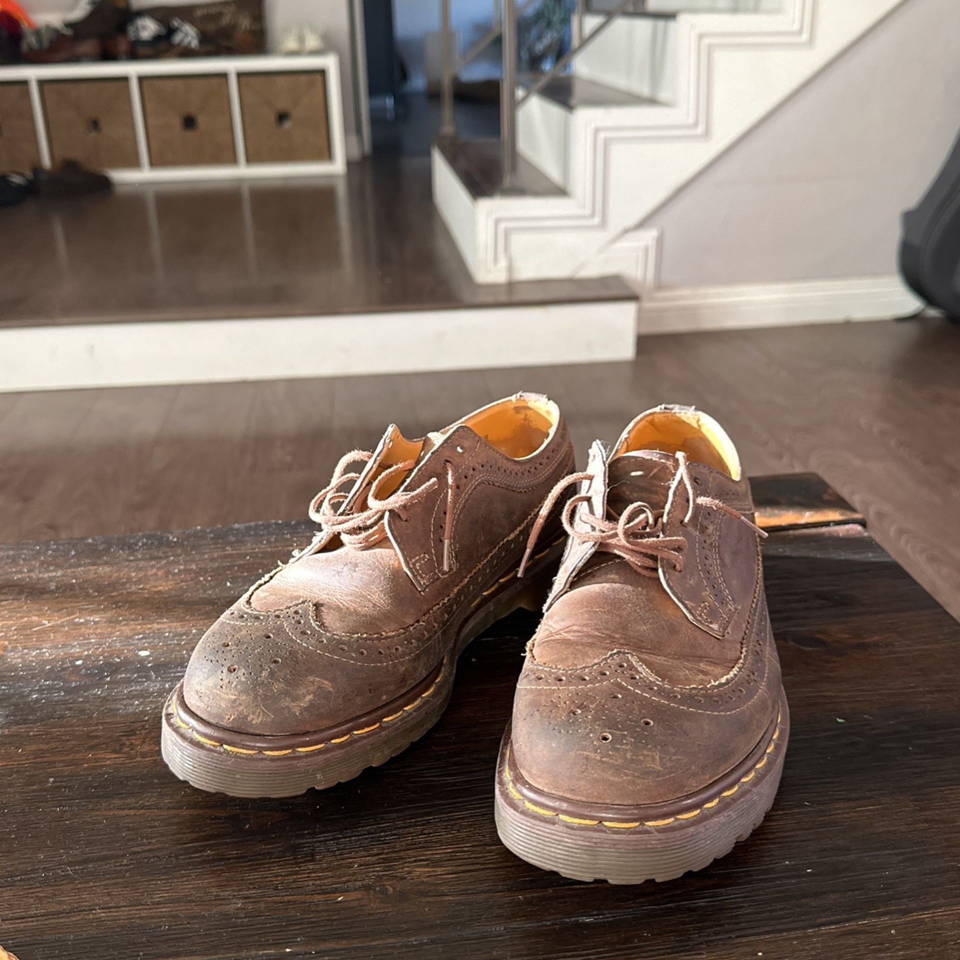 Dr. Martens 3989 Brown Vintage SIZE 8 MEN